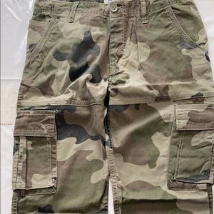 New Urban Pipeline Boys Camo cargo long pants